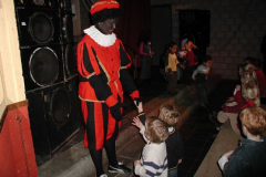 sint-met-kinderen-docenten-064